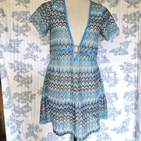 Size M Vintage 1990s Lace Bargello Blouse or Cover Up - Picture 2 of 9